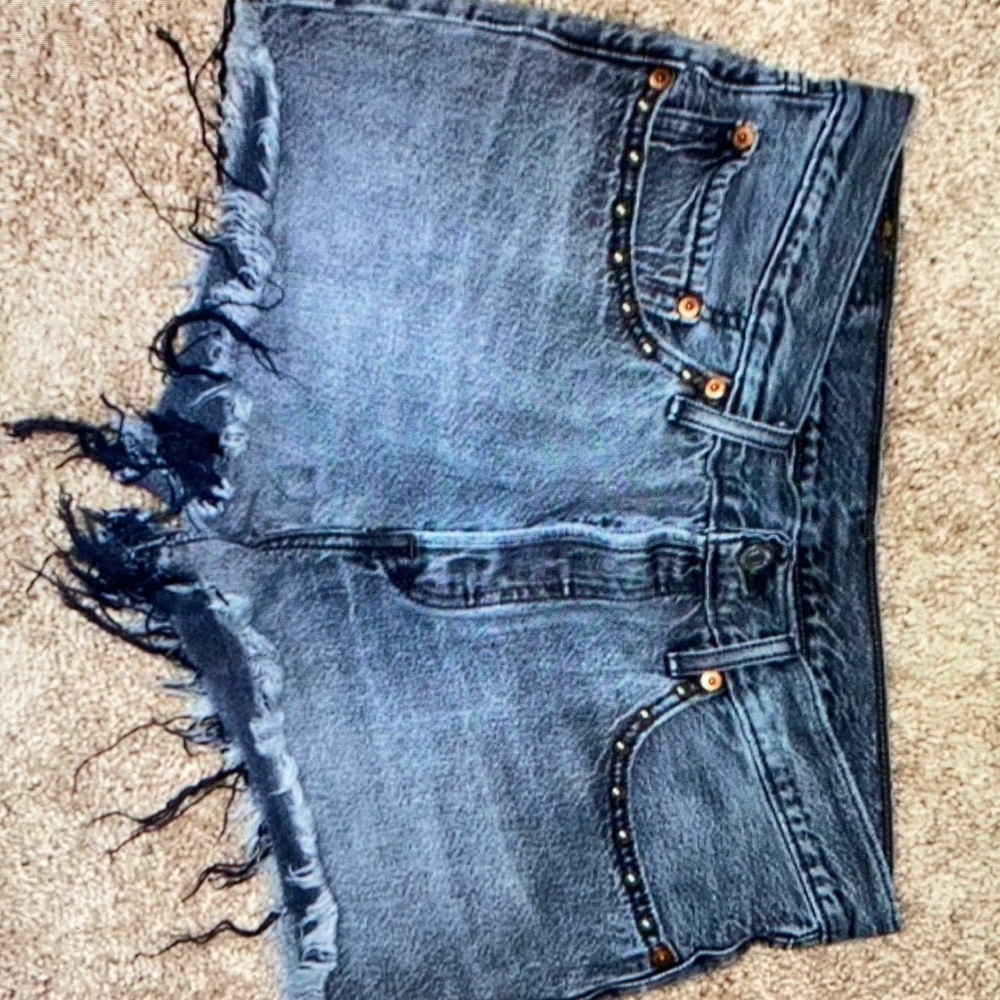 Levi’s grey 501 rhinestone cutoff